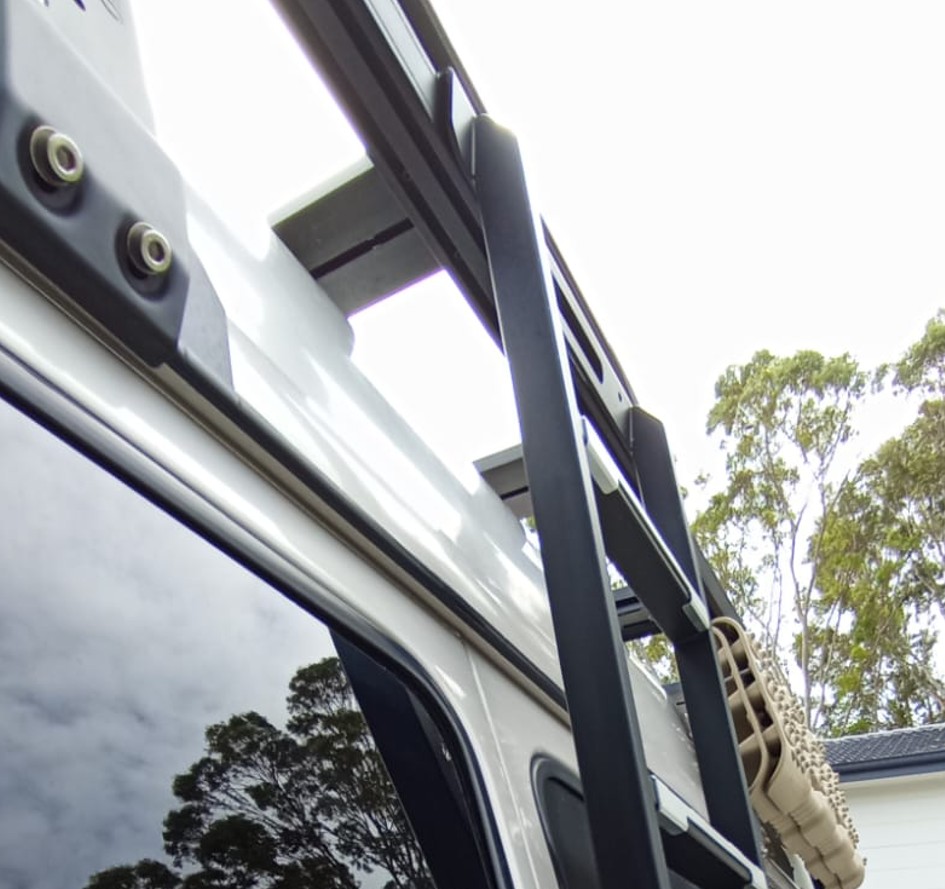 4x OZ179 Roof Rack Ladder 179.5CM