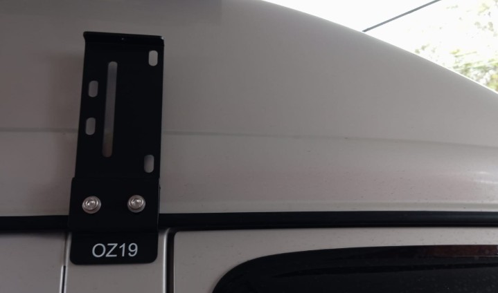2x OZ19 Awning Gutter Mount Bracket