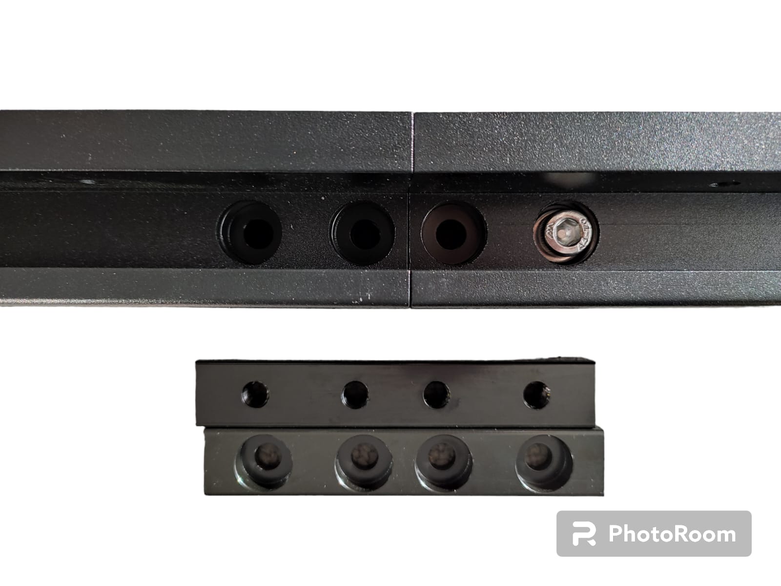 1x OZ310 Tradesman Roof Platform 1330x3100MM for Hiace 100 and Hiace 200 Series