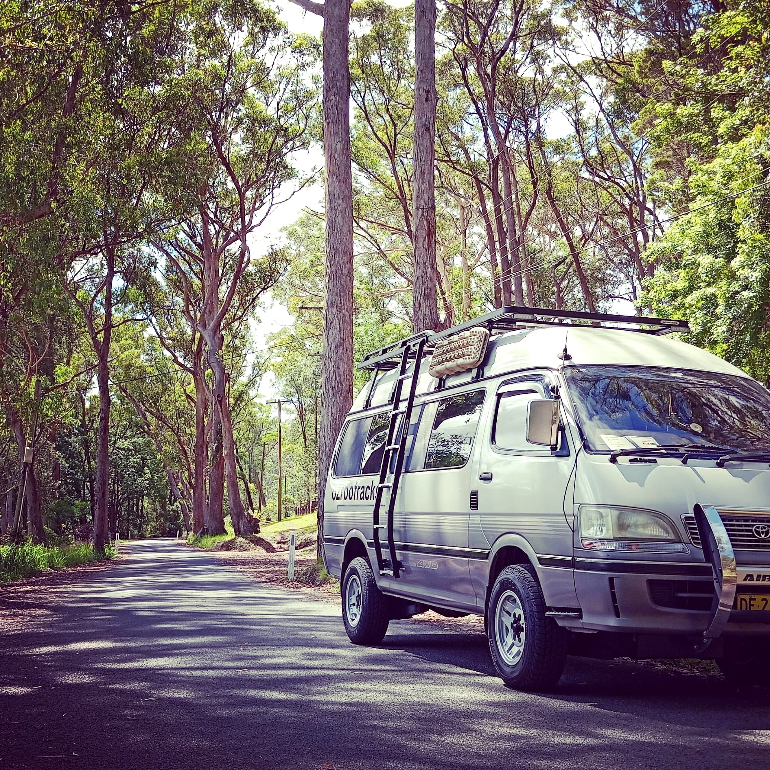 Ozroofracks | Mazda T3500 Roof Racks